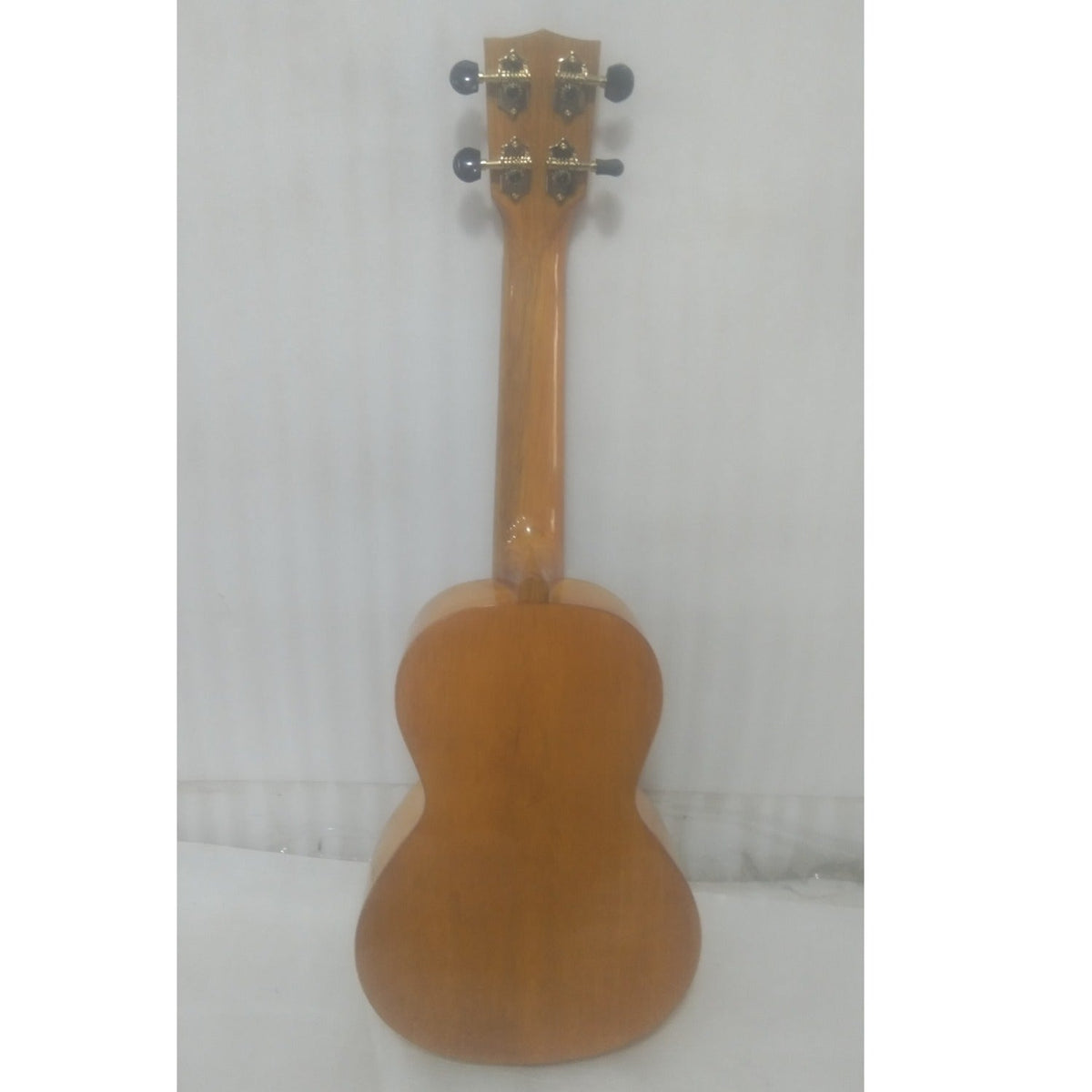 Mahalo Hano Series Concert Ukulele - Open Box B Stock