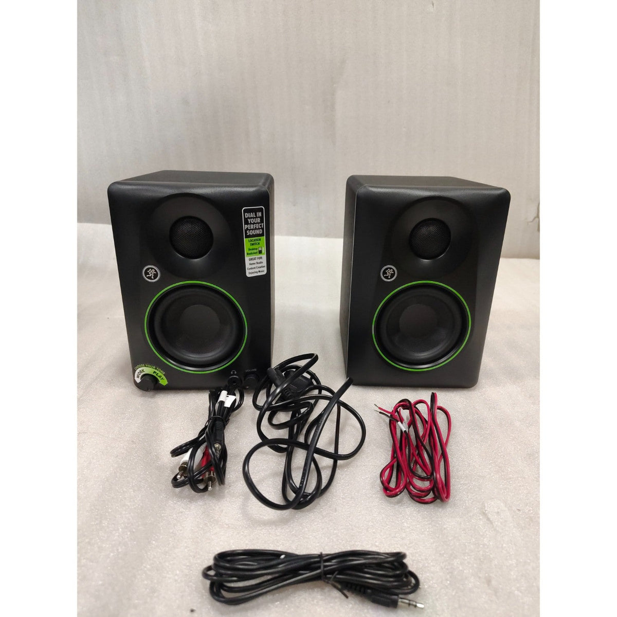 Mackie CR Series Powered Studio Monitor - Open Box A Stock