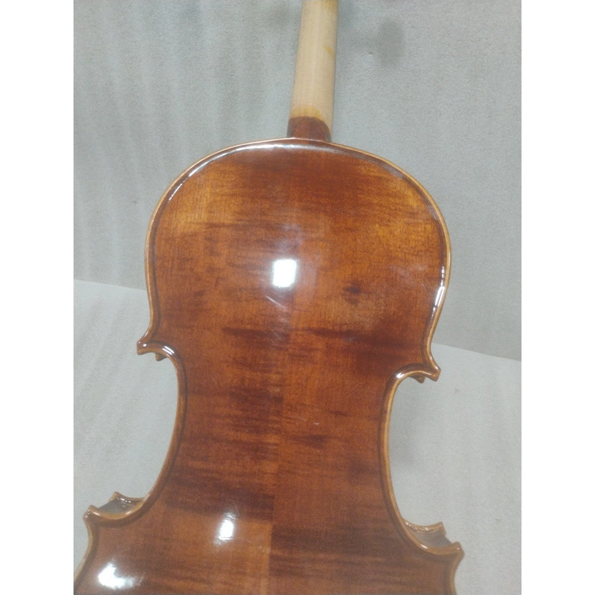 Vault Artisan Solid Body 4/4 Violin with Bow, Rosin & Case (Outfit) - Open Box B Stock