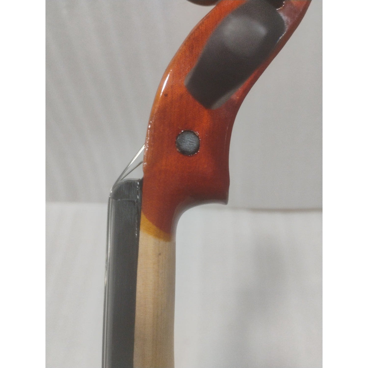 Vault Fiddler 4/4 Violin with Bow, Rosin & Case (Outfit) - Open Box B Stock
