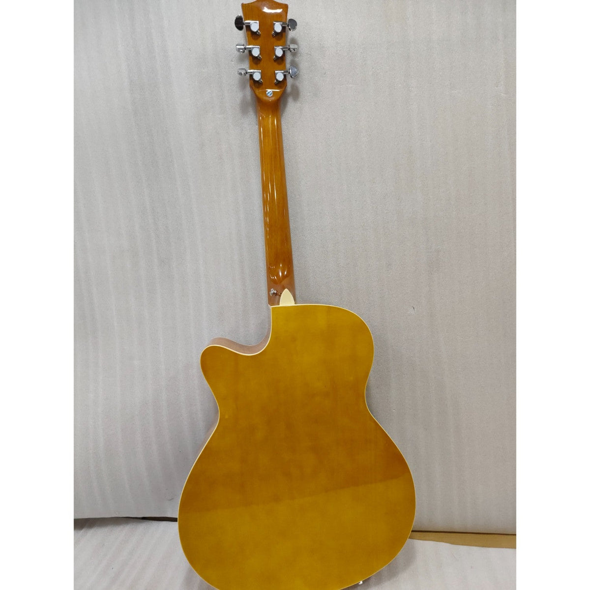 Vault EA20 Guitar Kit with Learn to Play Ebook, Bag, Strings, Straps, Picks, String winder & Polishing Cloth - 40 inch Cutaway Acoustic Guitar - Open Box