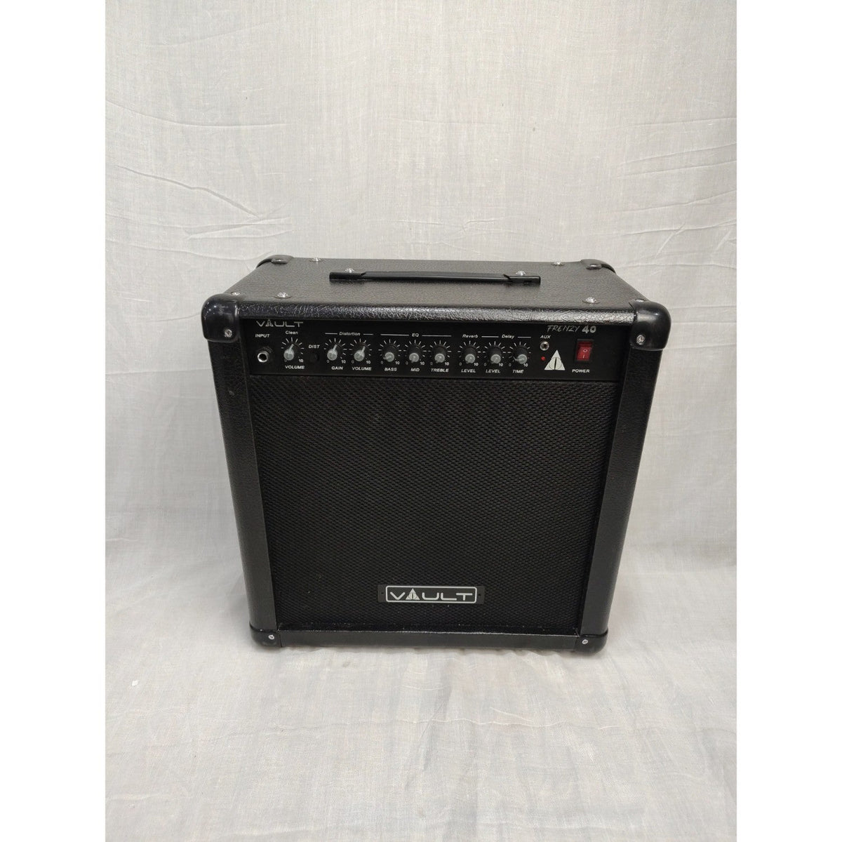 Vault Frenzy 40 Watt Combo Guitar Amplifier with Analog Distortion, Reverb & Delay All Playable Together - Open Box