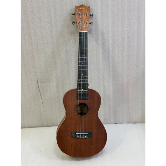Vault UK-100T 26-inch Arched Back Tenor Ukulele With Gig Bag & Ebook - Open Box
