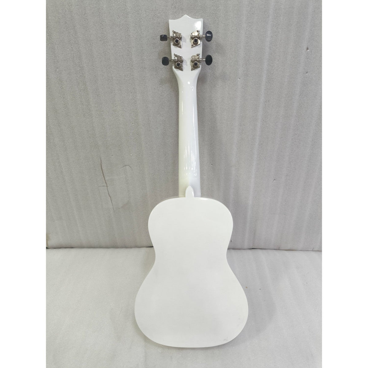 Vault UK-003 Concert Colourful Ukulele 23 inch With Gig Bag - Open Box