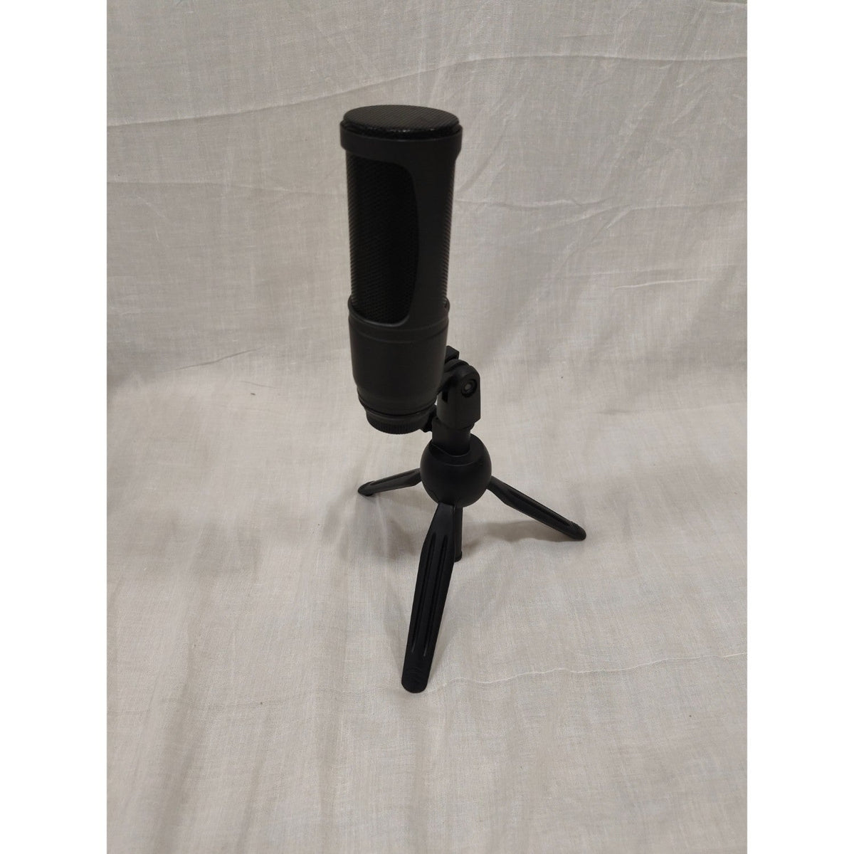 Vault Pod Mic USB Condenser Podcast Microphone Kit - Open Box