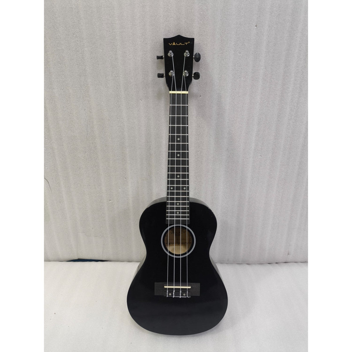 Vault UK-003 Concert Colourful Ukulele 23 inch With Gig Bag - Open Box