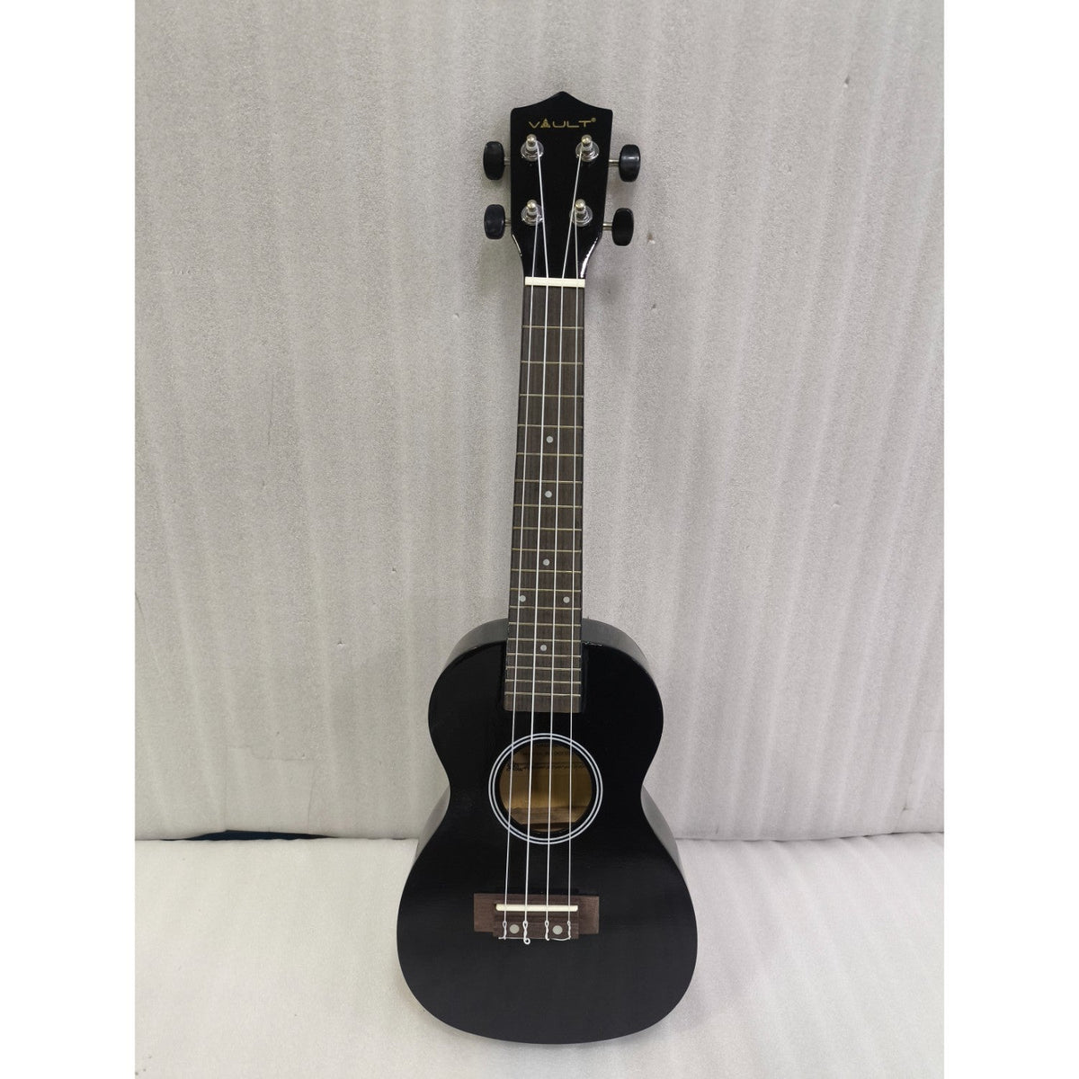 Vault UK-003 Concert Colourful Ukulele 23 inch With Gig Bag - Open Box