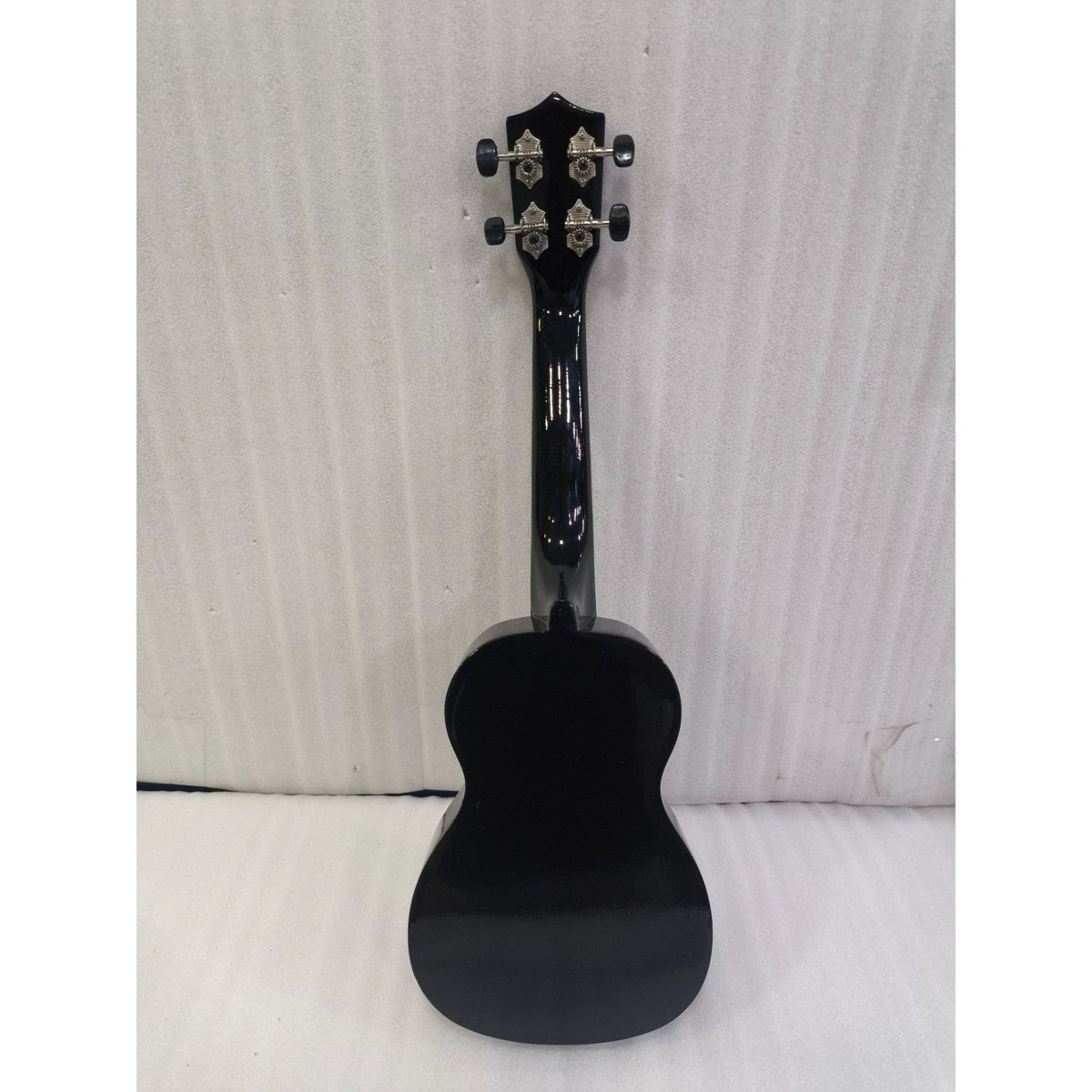 Vault UK-003 Concert Colourful Ukulele 23 inch With Gig Bag - Open Box