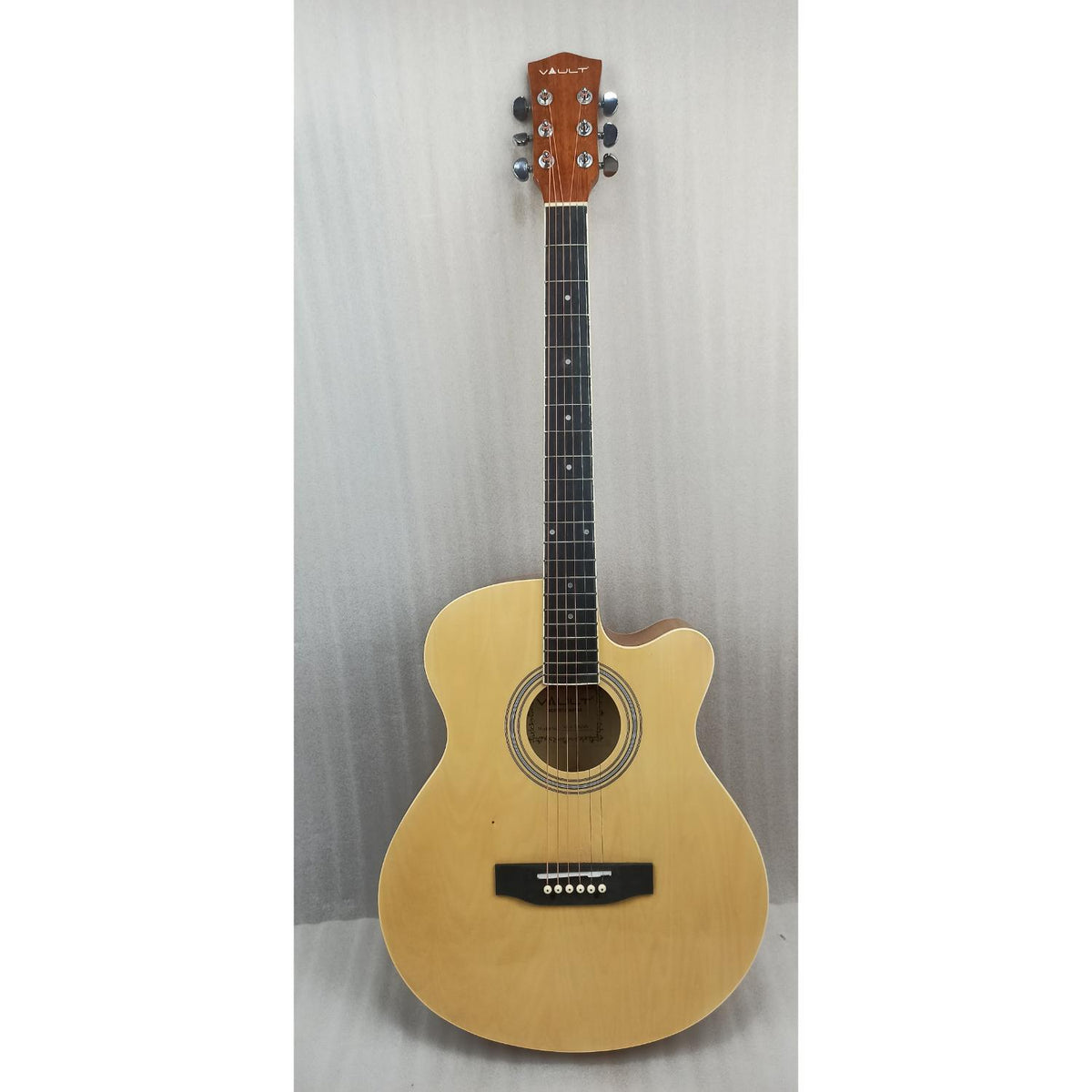Vault EA20 Cutaway Acoustic Guitar - Open Box B Stock