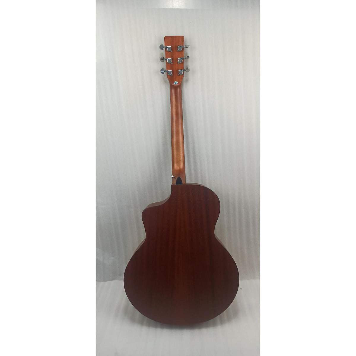 Vault EA40 41 inch Premium Solid Spruce-Top Cutaway Acoustic Guitar - Open Box B Stock