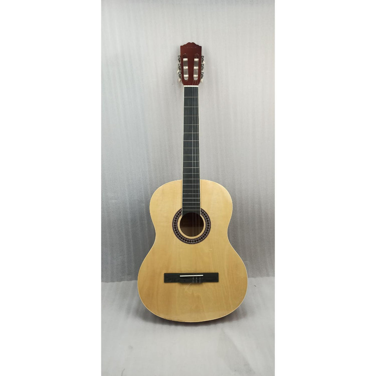 Vault CL-20 4/4 size Classical Guitar - Natural Gloss - Open Box B Stock