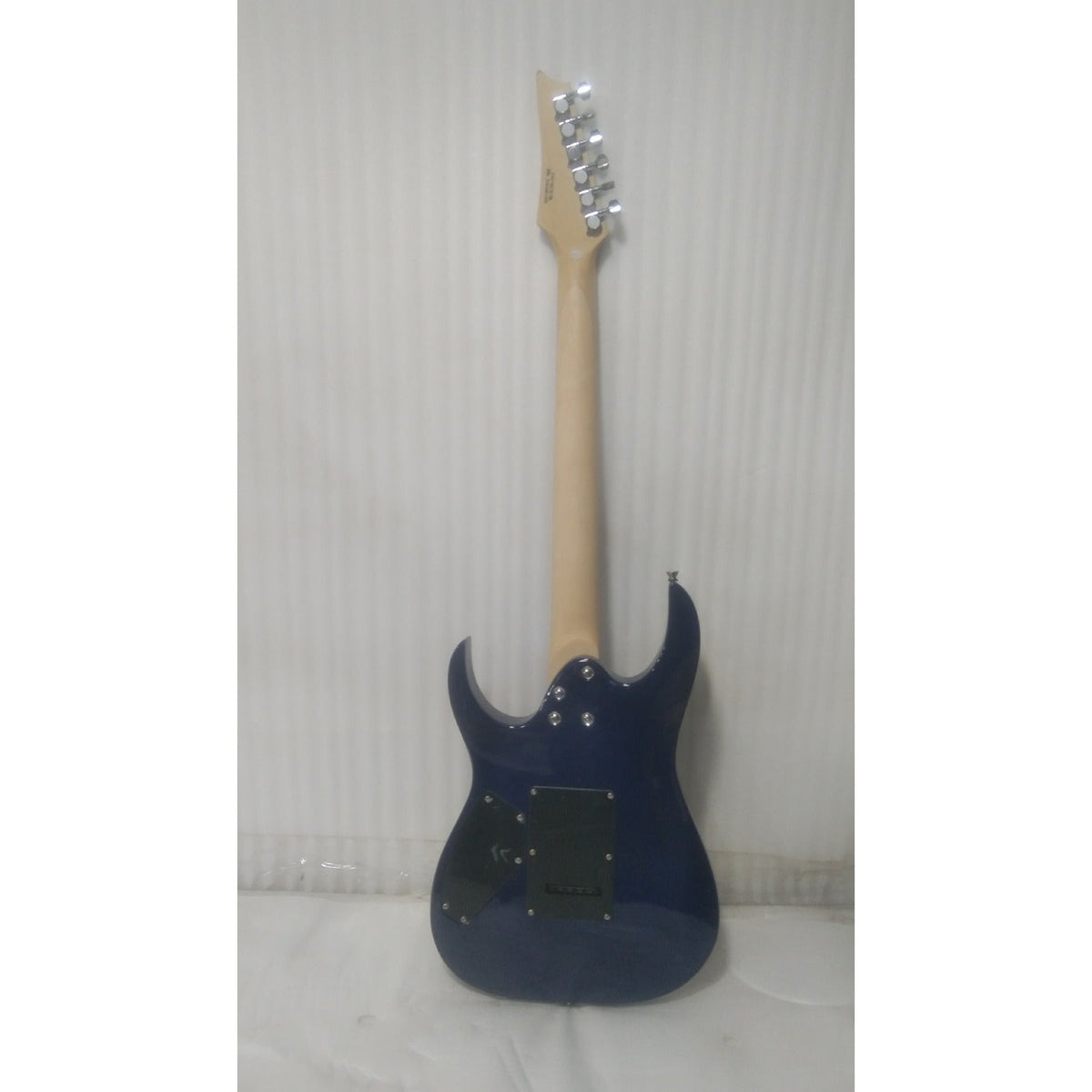Vault RG1 Soloist Premium Electric Guitar - Open Box B Stock