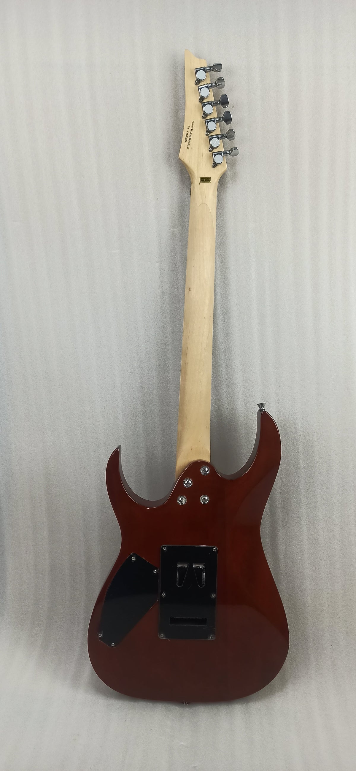 Vault Performer Pro RG 6 String Electric Guitar - High Gloss Solid Mahogany - Open Box