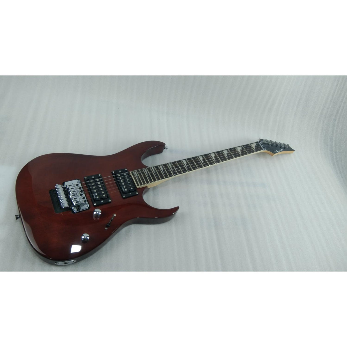 Vault Performer Pro RG 6 String Electric Guitar - High Gloss Solid Mahogany - Open Box