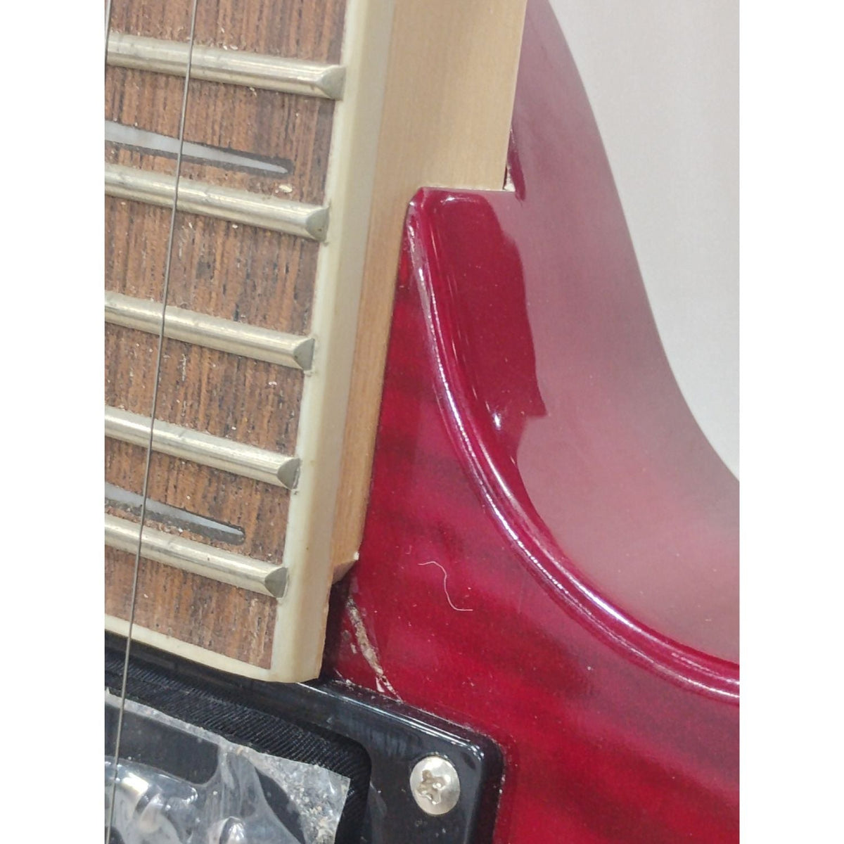 Vault RG1 Soloist Premium Electric Guitar - Open Box B Stock