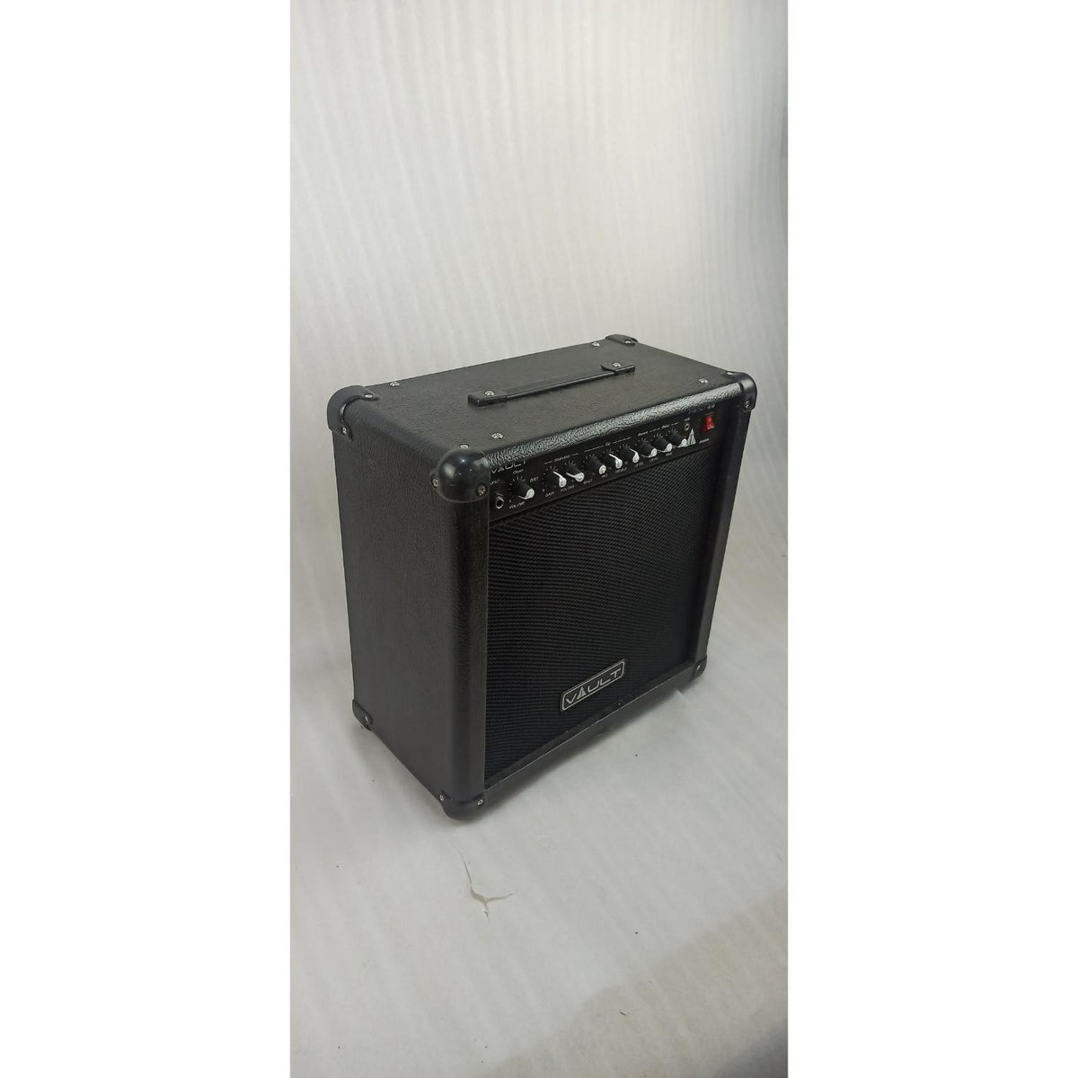 Vault Frenzy 40 Watt Combo Guitar Amplifier with Analog Distortion, Reverb & Delay All Playable Together - Open Box
