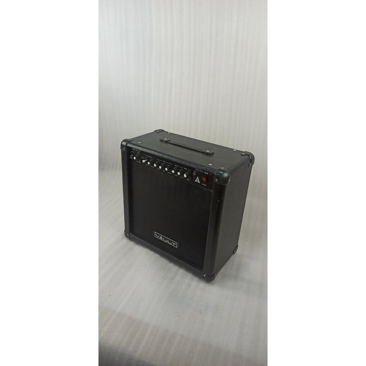 Vault Frenzy 40 Watt Combo Guitar Amplifier with Analog Distortion, Reverb & Delay All Playable Together - Open Box